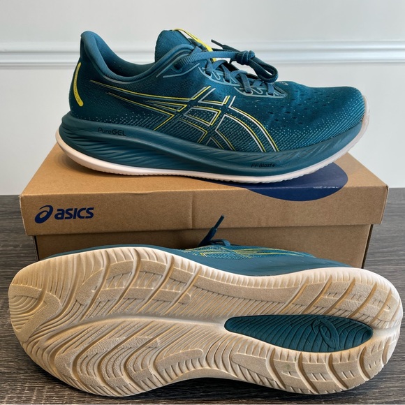 ASICS Gel Cumulus 26 running shoes great condition men 11 super comfort (zoom) - Picture 2 of 6
